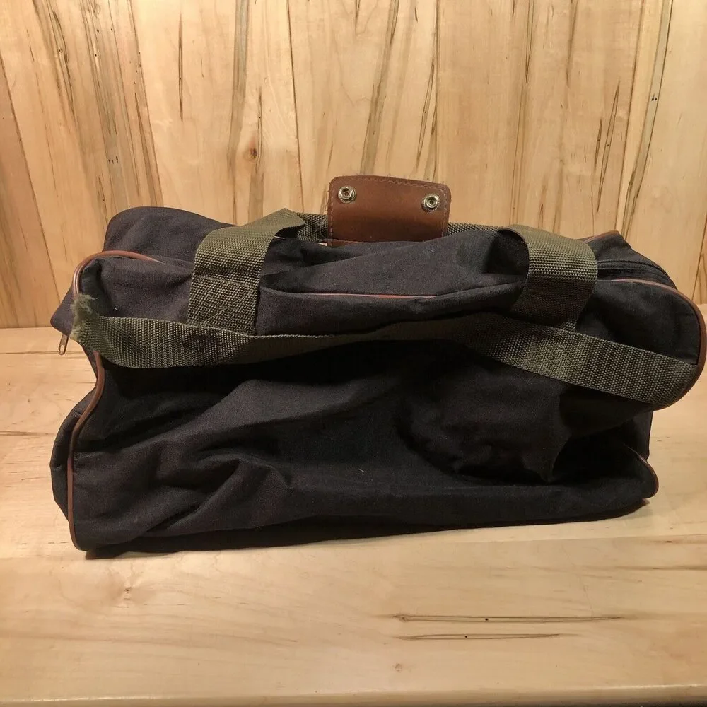 RICARDO OF BEVERLY HILLS TROUSDALE Carry-on Duffle Shoulder BAG Case Green